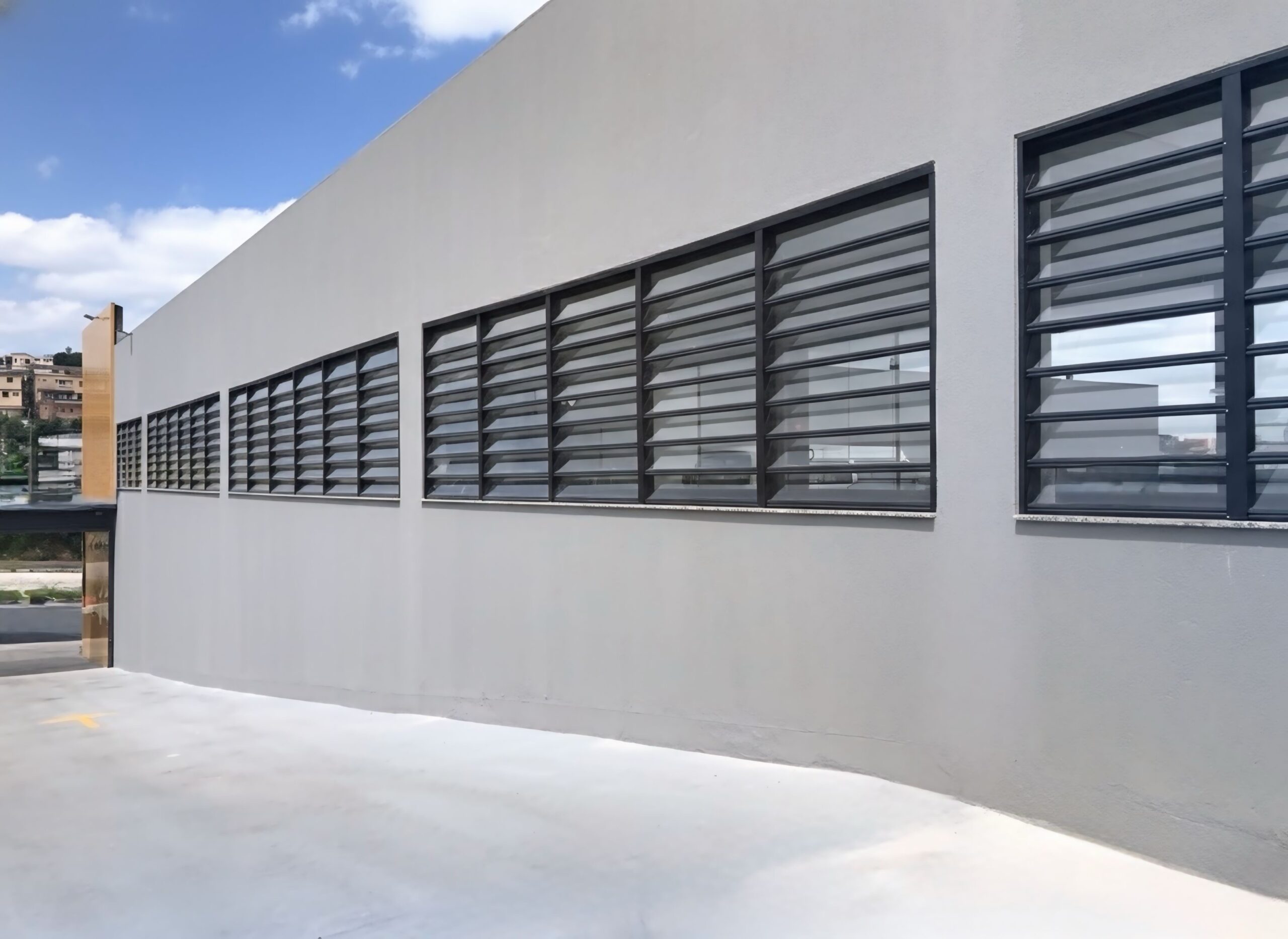 MinasBrise Veneziana Industrial Vidro